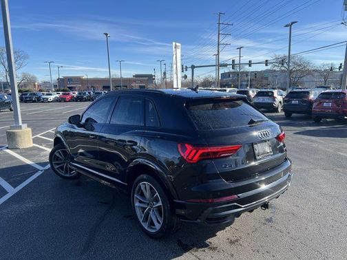 2022 Audi Q3 45 S line Premium Plus