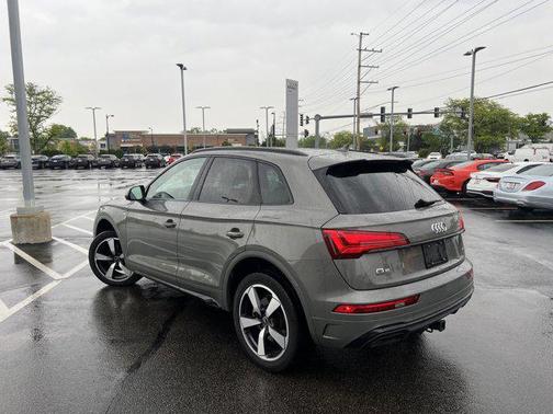 2023 Audi Q5 45 S line Premium Plus