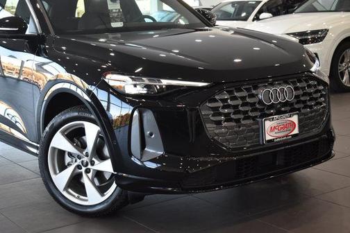 2025 Audi Q5 Premium Plus