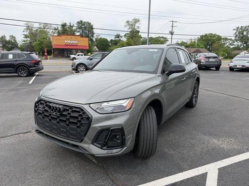 Chronos Gray Metallic 2023 Audi SQ5 3.0T Premium Plus