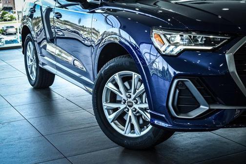 2025 Audi Q3 45 S line Premium Plus