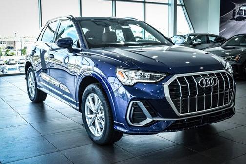 2025 Audi Q3 45 S line Premium Plus