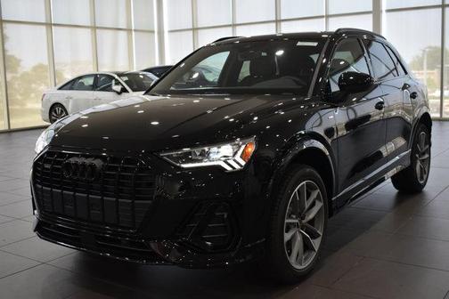 2025 Audi Q3 Premium 45 TFSI S line quattro Tiptronic