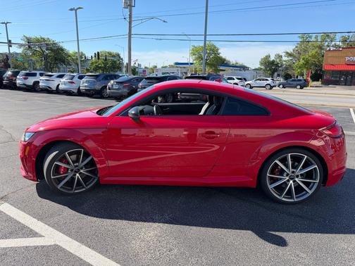 Tango Red Metallic 2018 Audi TTS 2.0T
