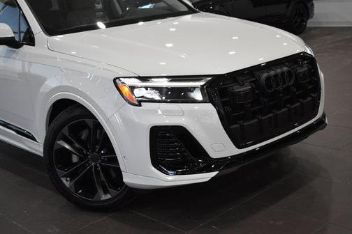 2026 Audi Q7 55 Premium Plus