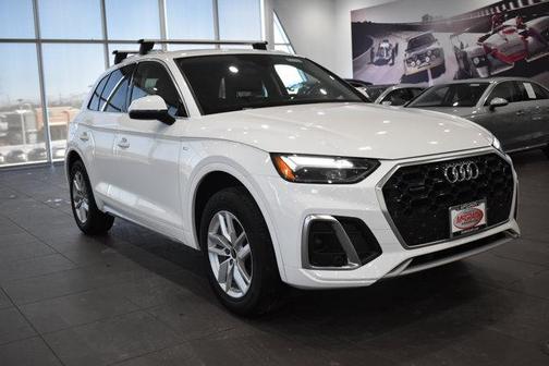 2023 Audi Q5 45 S line Premium