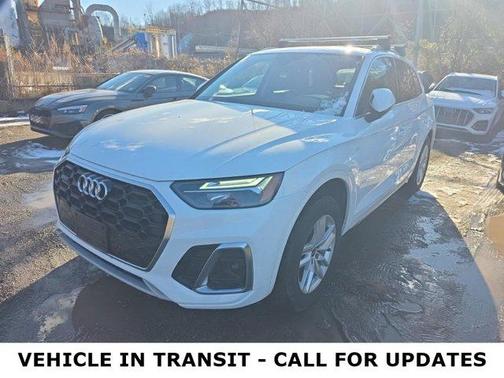 2023 Audi Q5 45 S line Premium