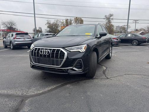 2022 Audi Q3 45 S line Premium Plus