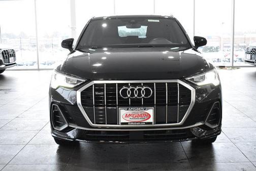 2022 Audi Q3 45 S line Premium Plus
