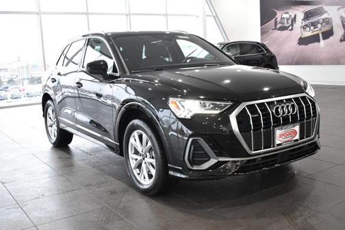 2022 Audi Q3 45 S line Premium Plus