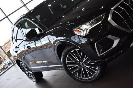 2022 Audi Q3 40 Premium Plus