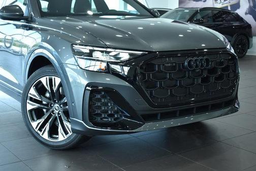 2025 Audi Q8 55 Premium Plus
