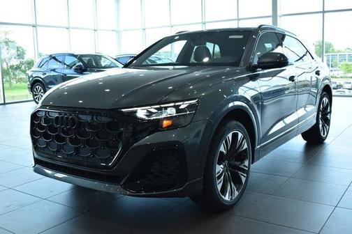 2025 Audi Q8 55 Premium Plus