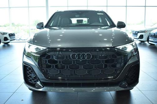 2025 Audi Q8 55 Premium Plus