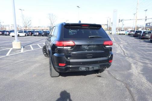 2021 Jeep Grand Cherokee Laredo