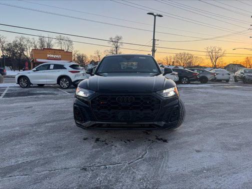 2022 Audi SQ5 3.0T Premium Plus