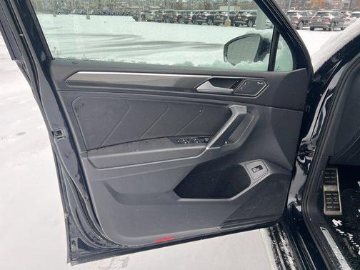 2018 Volkswagen Tiguan 2.0T SEL