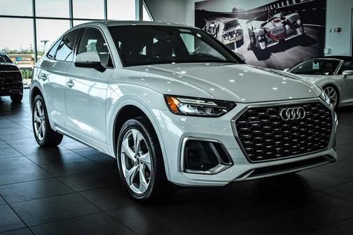 2022 Audi Q5 45 S line Premium Plus