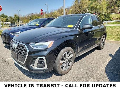 2022 Audi Q5 45 S line Premium Plus
