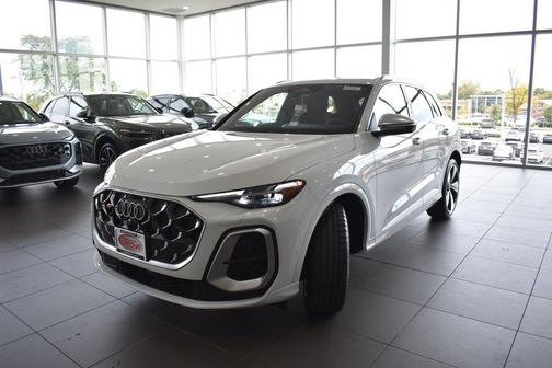 Glacier White Metallic 2026 Audi SQ5 3.0T Prestige