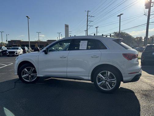 2024 Audi Q3 45 S line Premium Plus