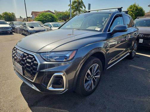 2023 Audi Q5 45 S line Premium Plus