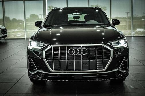 2025 Audi Q3 45 S line Premium Plus