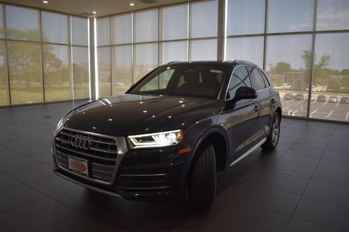 Moonlight Blue Metallic 2019 Audi Q5 2.0T Premium Plus