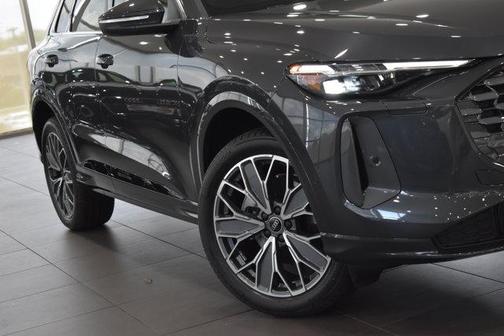 2025 Audi Q5 Premium Plus