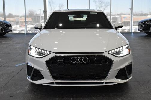 2023 Audi A4 45 S line Premium Plus
