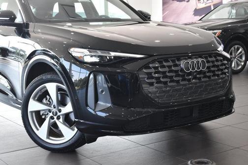 2025 Audi Q5 Premium Plus TFSI quattro S tronic