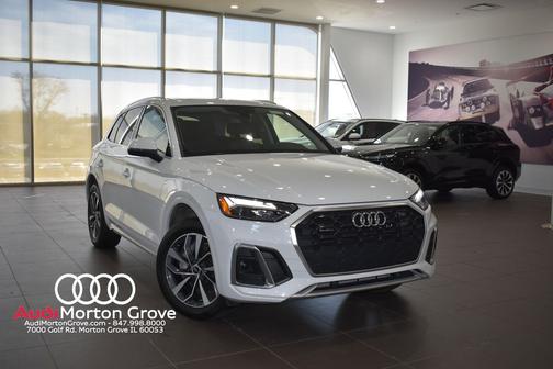 Glacier White Metallic 2023 Audi Q5 45 S line Premium