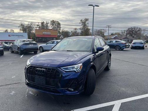 2023 Audi Q3 45 S line Premium Plus