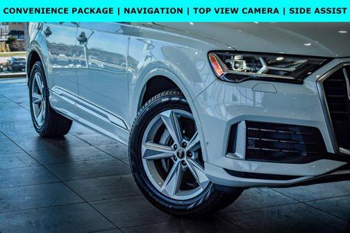 2022 Audi Q7 55 Premium
