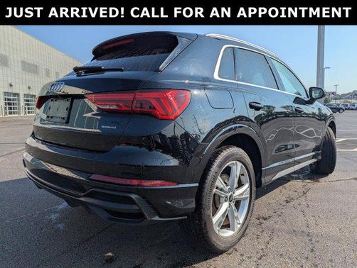 2023 Audi Q3 Premium 45 TFSI S line quattro Tiptronic