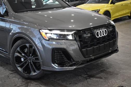 2026 Audi Q7 55 Premium Plus