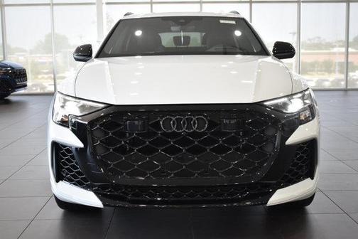 2025 Audi RS Q8 4.0T