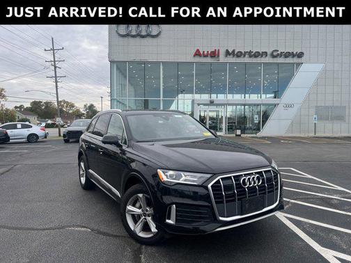 2022 Audi Q7 45 Premium Plus
