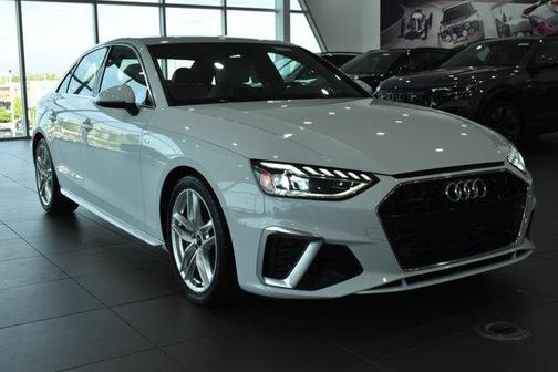 2022 Audi A4 45 S line Premium Plus