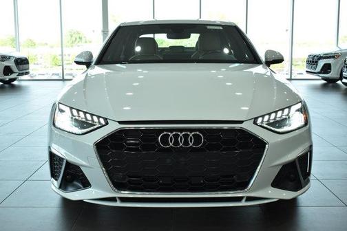 2022 Audi A4 45 S line Premium Plus