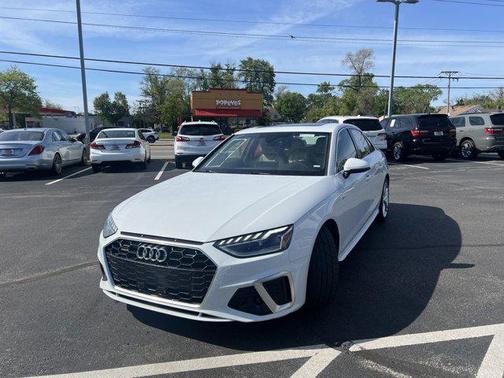 2022 Audi A4 45 S line Premium Plus