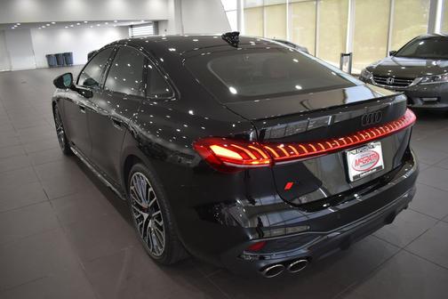 Mythos Black Metallic 2026 Audi S5 Premium Plus TFSI quattro S tronic