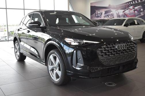 2025 Audi Q5 Premium Plus