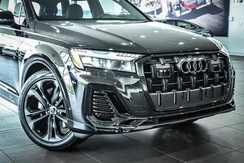 2025 Audi Q7 55 Prestige
