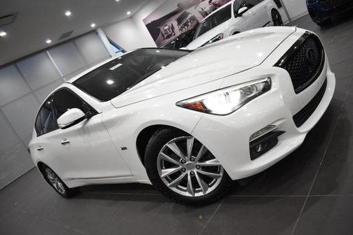 2017 INFINITI Q50 2.0T Premium