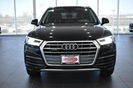 Mythos Black Metallic 2018 Audi Q5 2.0T Premium Plus