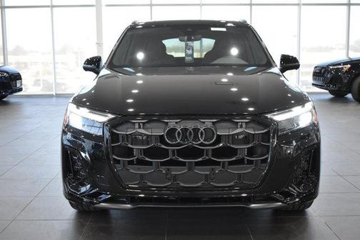 Mythos Black Metallic 2026 Audi SQ7 4.0T Premium Plus