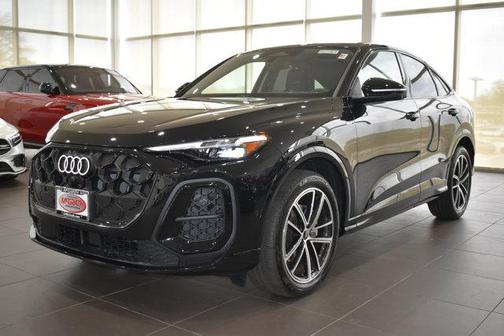 Mythos Black Metallic 2026 Audi Q5 Sportback Prestige TFSI quattro S tronic