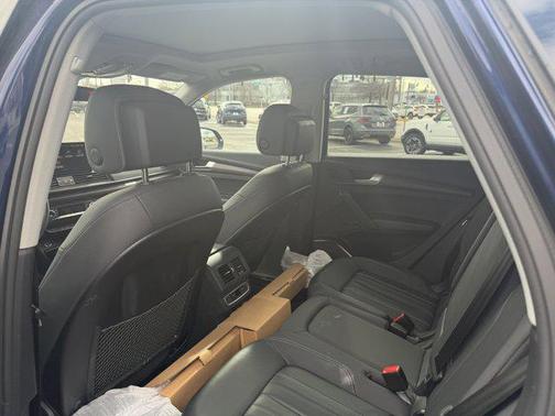 2023 Audi Q5 40 Premium