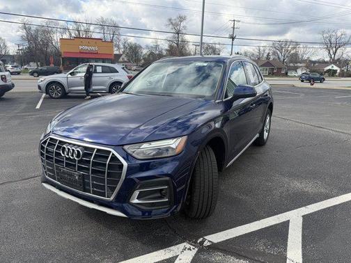 2023 Audi Q5 40 Premium